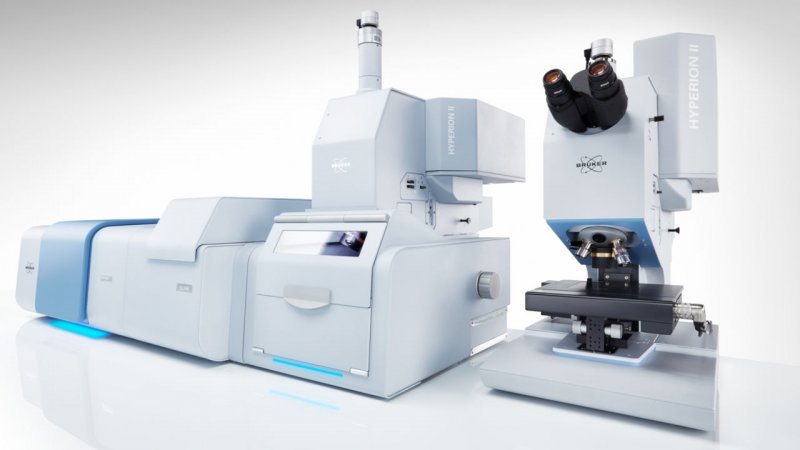 hyperionii-sample-compartment-ilim-invenio-s-hyperion-imaging