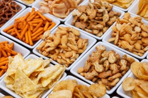 Pochutiny a snacky